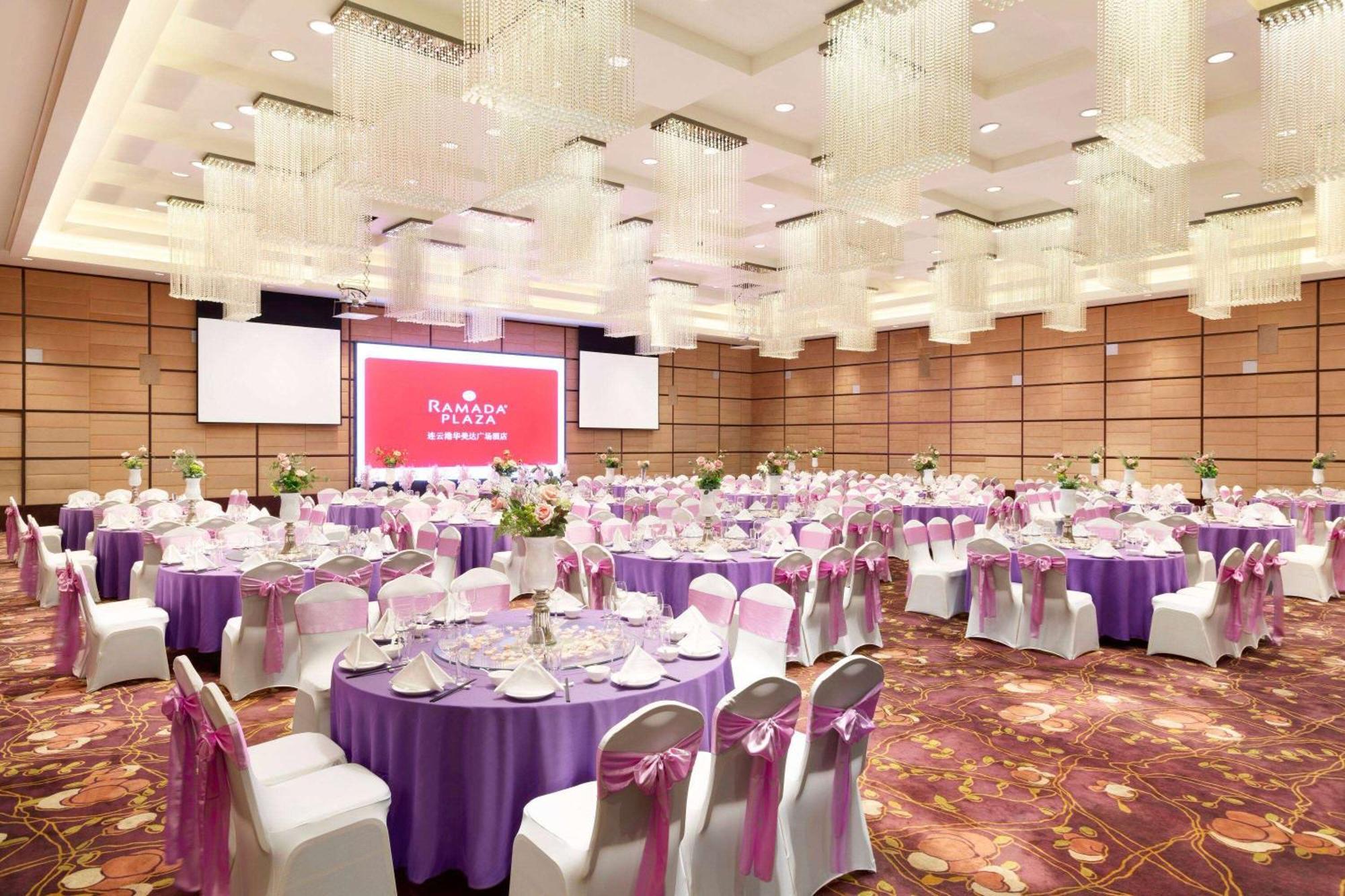 Ramada Plaza Lianyungang Hotel Exterior photo