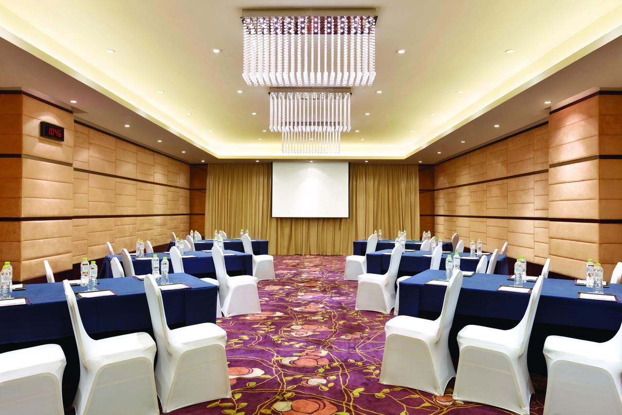 Ramada Plaza Lianyungang Hotel Exterior photo